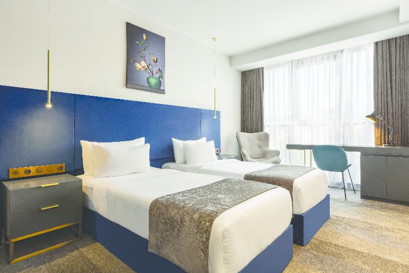 Ramada by Wyndham Tbilisi Old City image