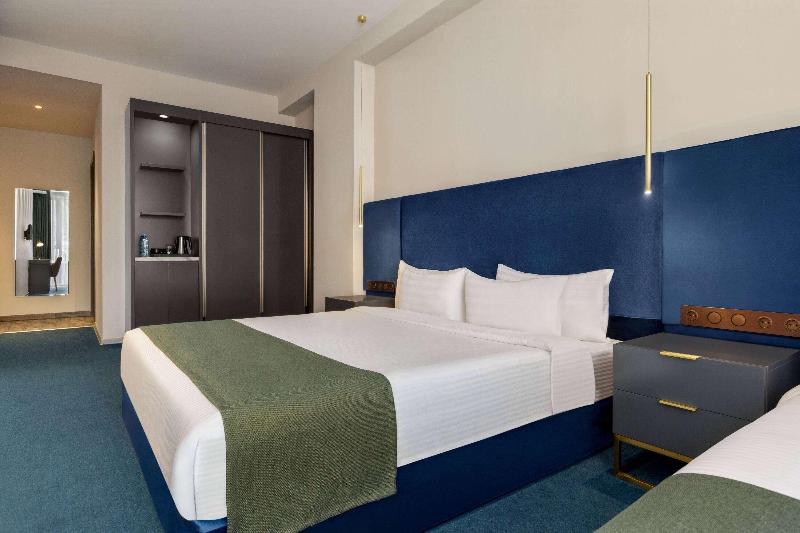 Ramada by Wyndham Tbilisi Old City image