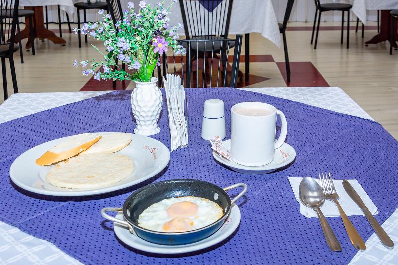 Hotel Ayenda Nuevo Escorial