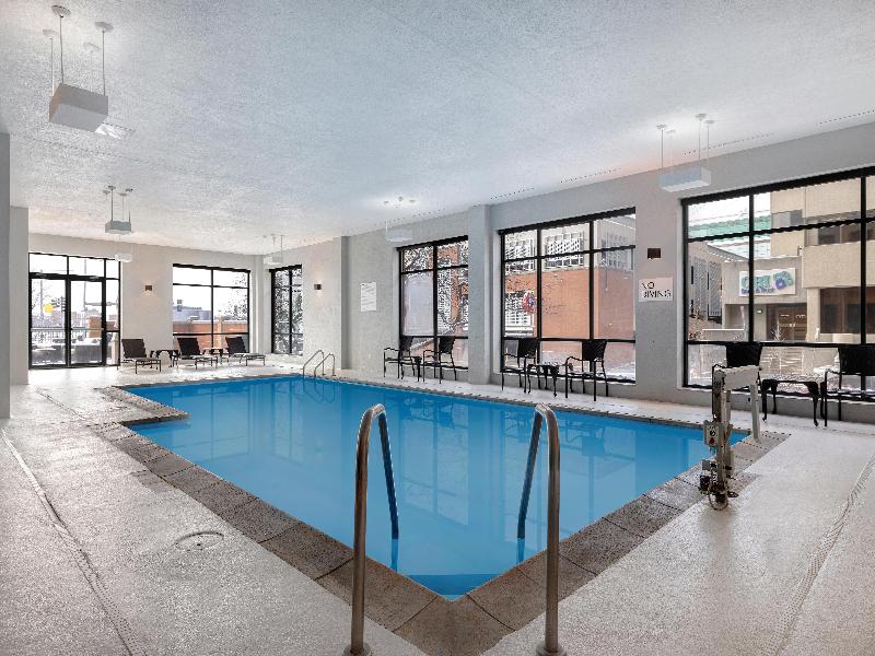Doubletree By Hilton Davenport image