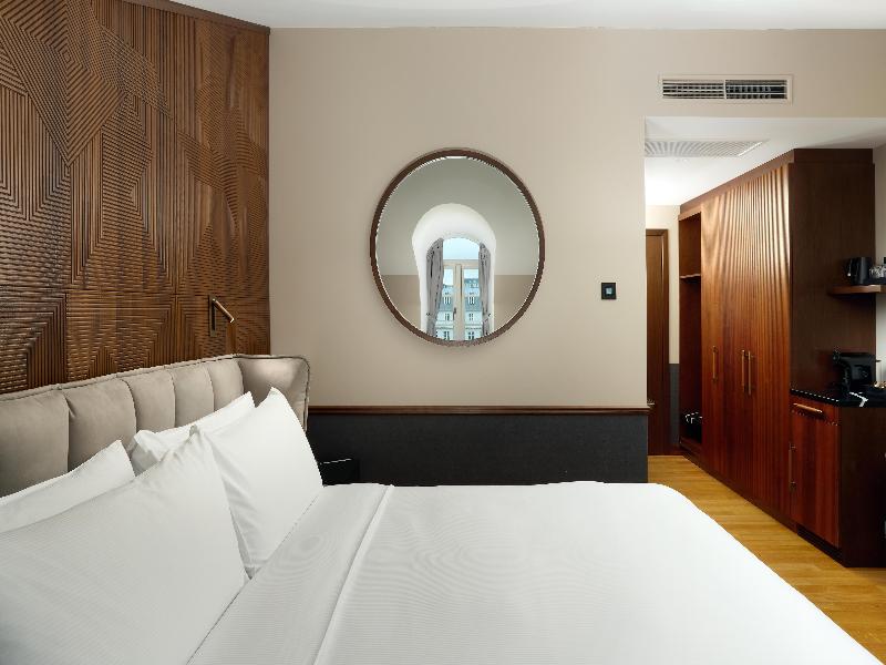 Iceland Parliament Hotel, Curio Collection By Hilt image