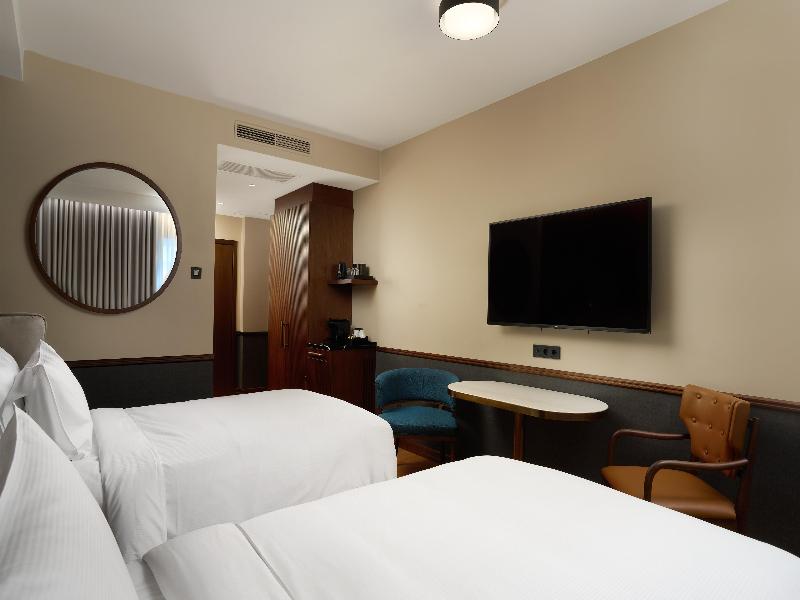 Iceland Parliament Hotel, Curio Collection By Hilt image