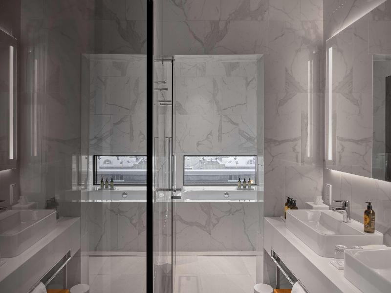 Iceland Parliament Hotel, Curio Collection By Hilt image