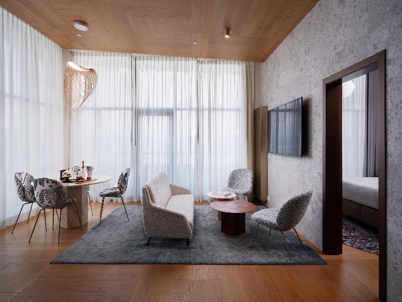 Iceland Parliament Hotel, Curio Collection By Hilt image