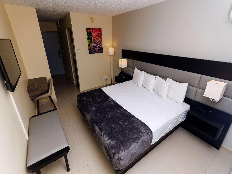 Brion City Hotel BW Signature Collection image