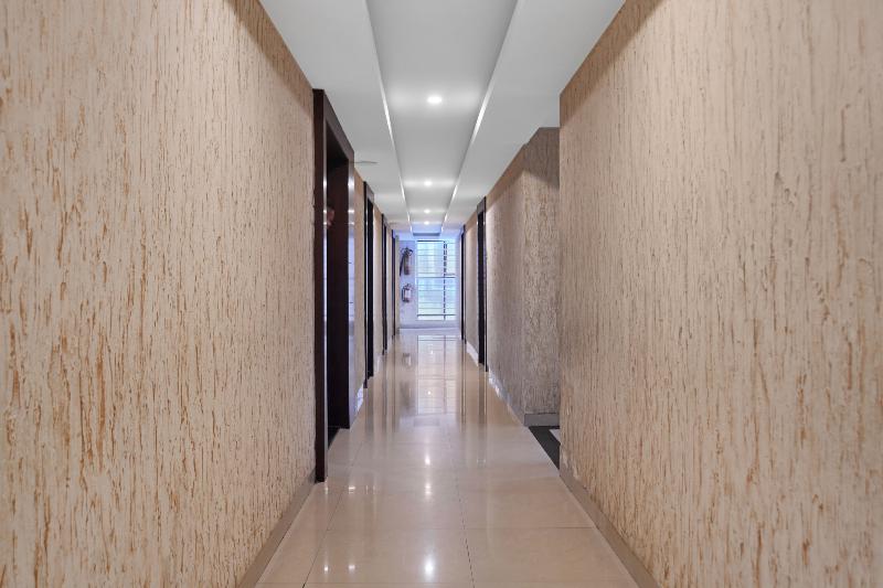 OYO Flagship 3892 Hotel Divya Palace