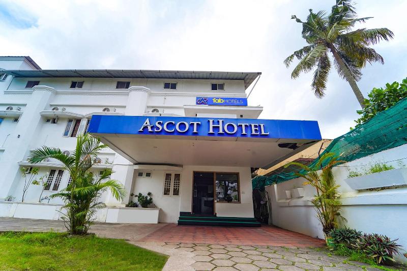 OYO 40141 Ascot Hotel image