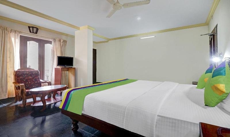 OYO 6031 The Waters Edge Beach Resort image