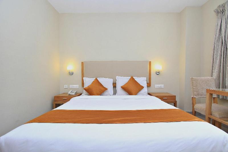 10950 Hotel Hills Palace image