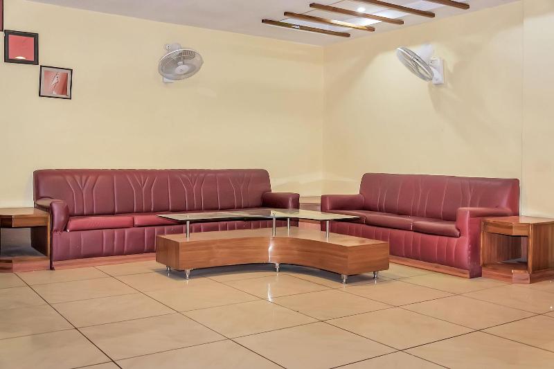 10685 Hotel Centre Point image