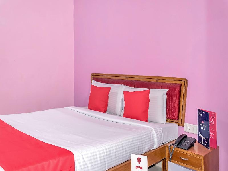 10685 Hotel Centre Point image
