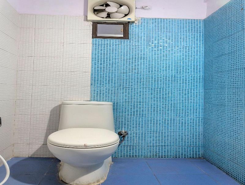 10685 Hotel Centre Point image