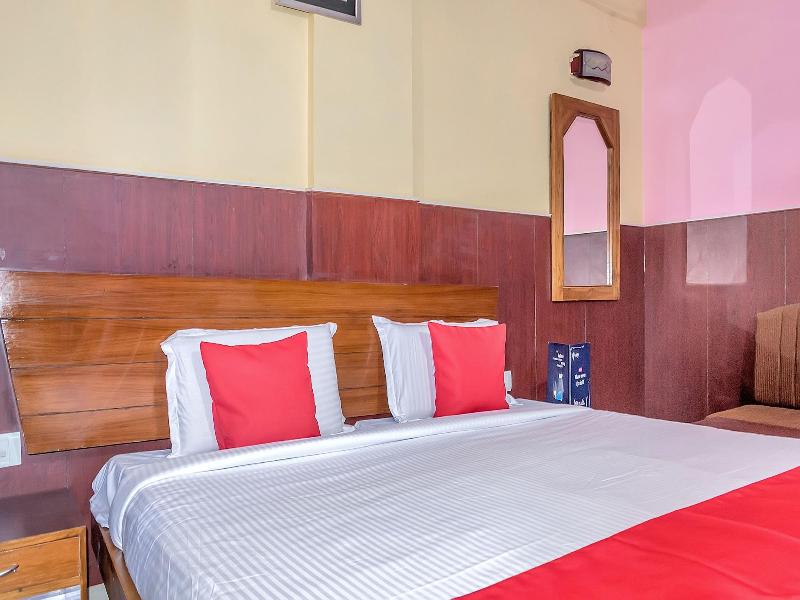10685 Hotel Centre Point image