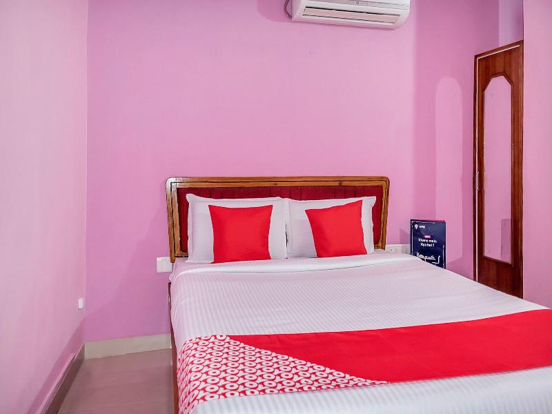 10685 Hotel Centre Point image