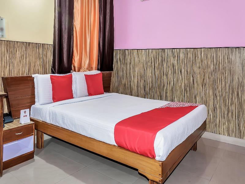 10685 Hotel Centre Point image