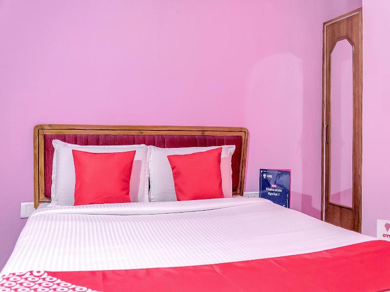 10685 Hotel Centre Point image