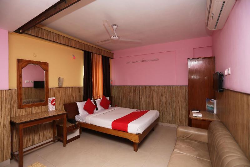 10685 Hotel Centre Point image