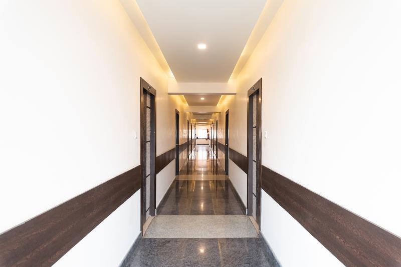 Capital O 45731 Hotel SeaTree image