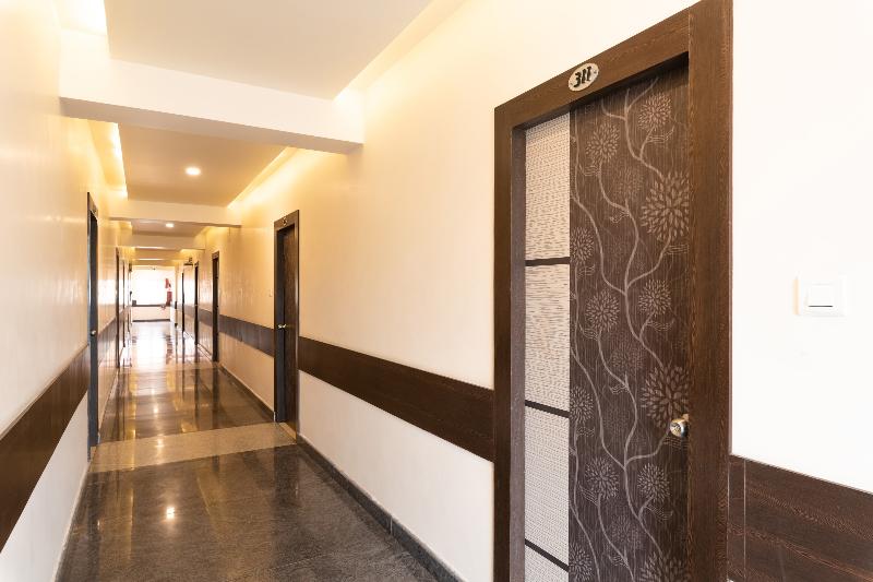 Capital O 45731 Hotel SeaTree image