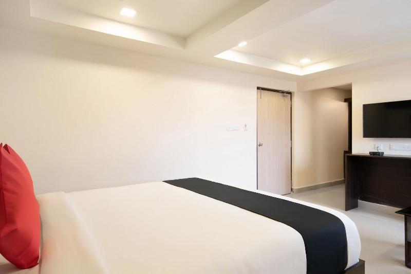 Capital O 45731 Hotel SeaTree image