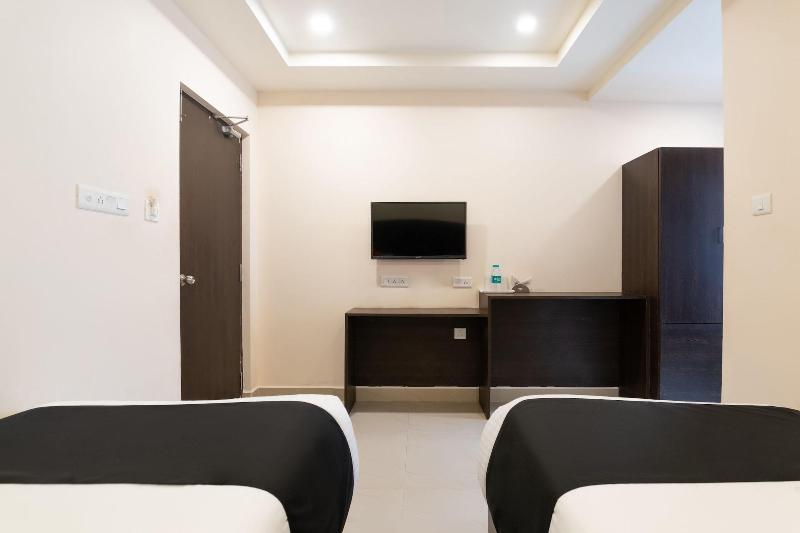 Capital O 45731 Hotel SeaTree image