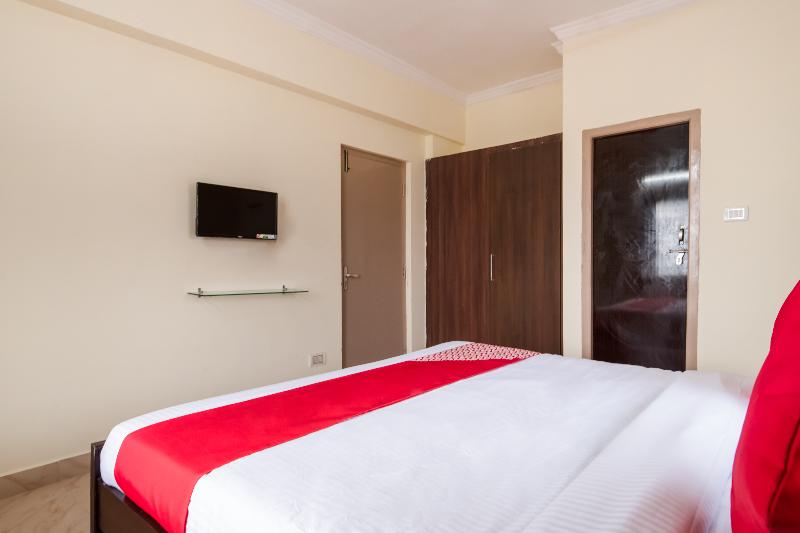 Super Hotel O Rushikonda Beach image
