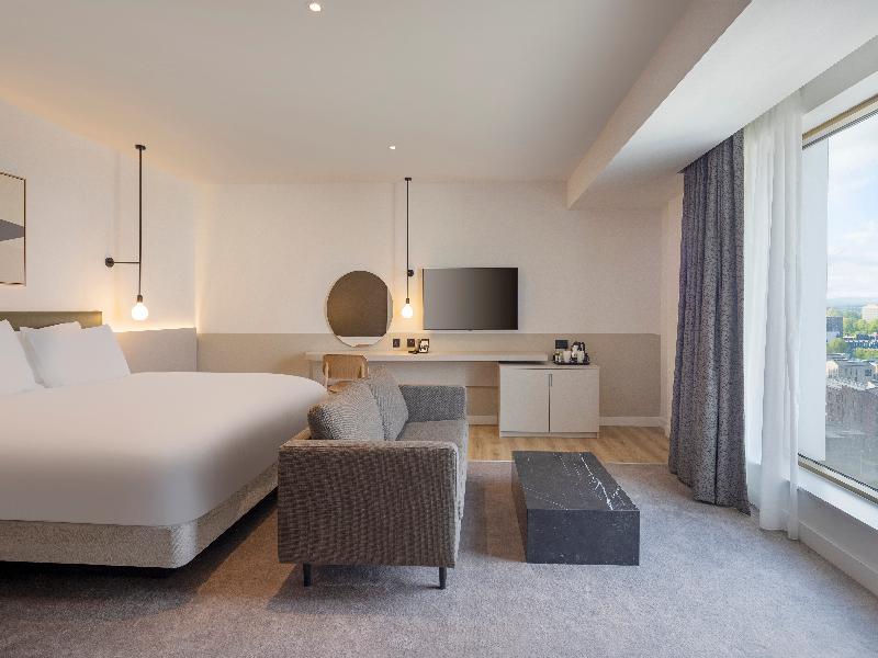 Leonardo Hotel Manchester Piccadilly image