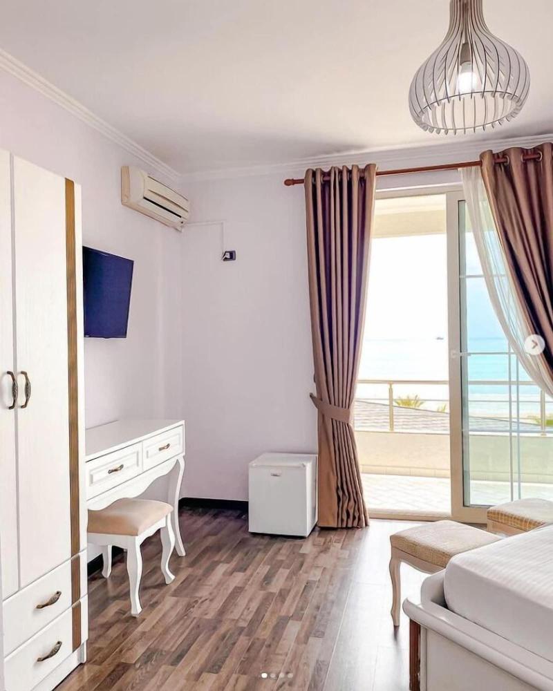 Hotel Majestic image