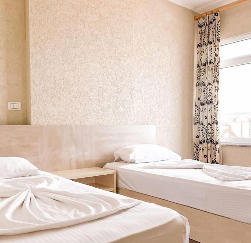Hotel Majestic image