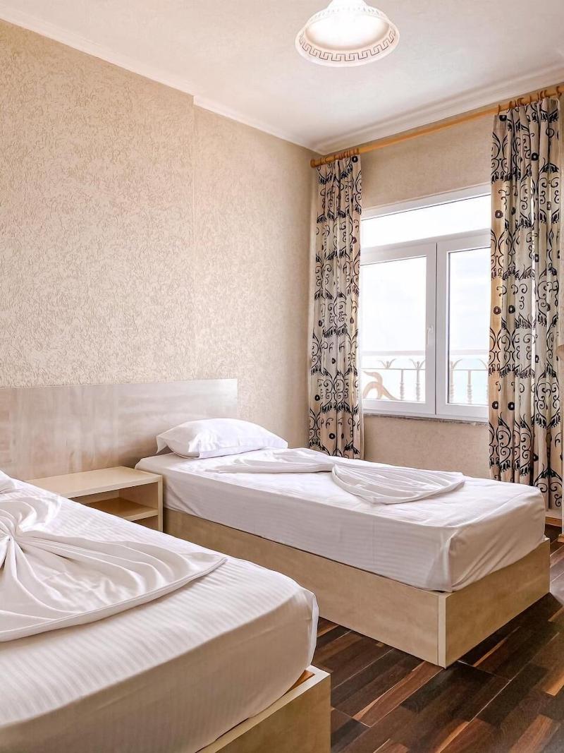 Hotel Majestic image