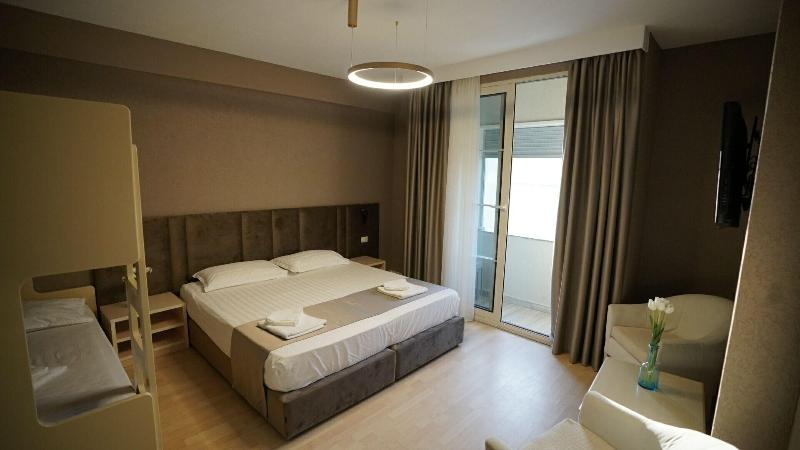 Hotel Majestic image