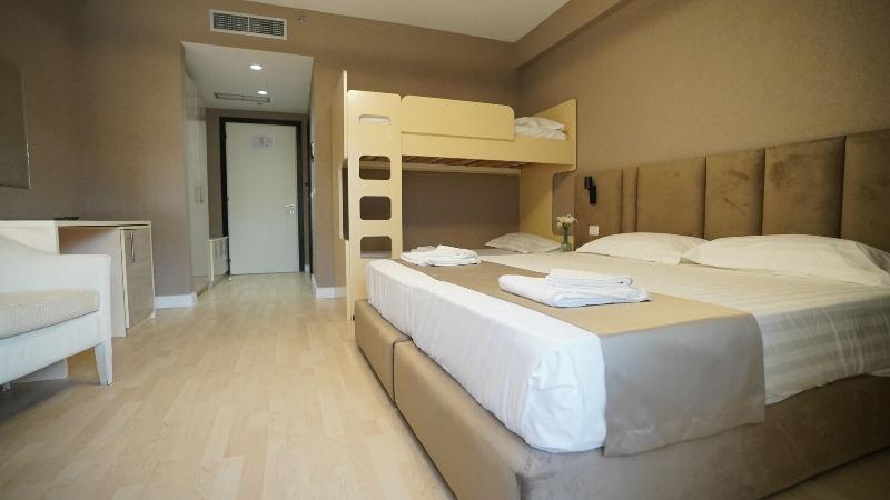 Hotel Majestic image