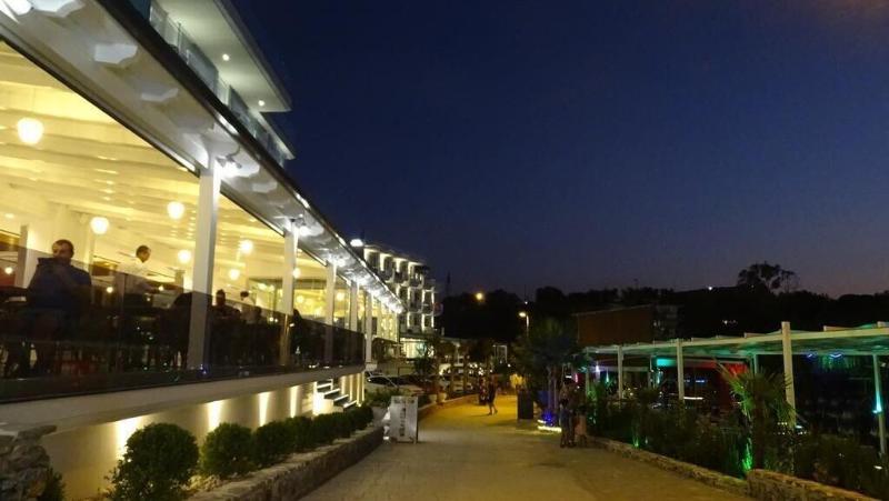 King Hotel Ksamil — general view
