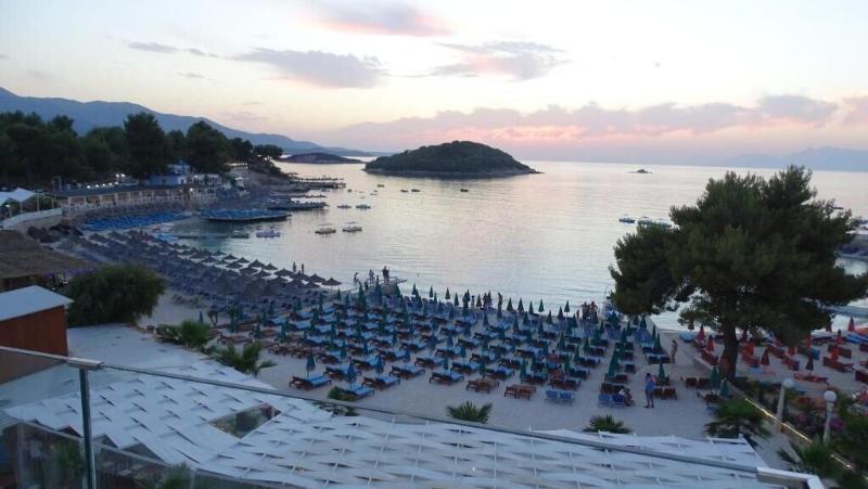 King Hotel Ksamil image