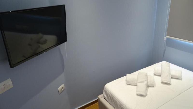 King Hotel Ksamil image