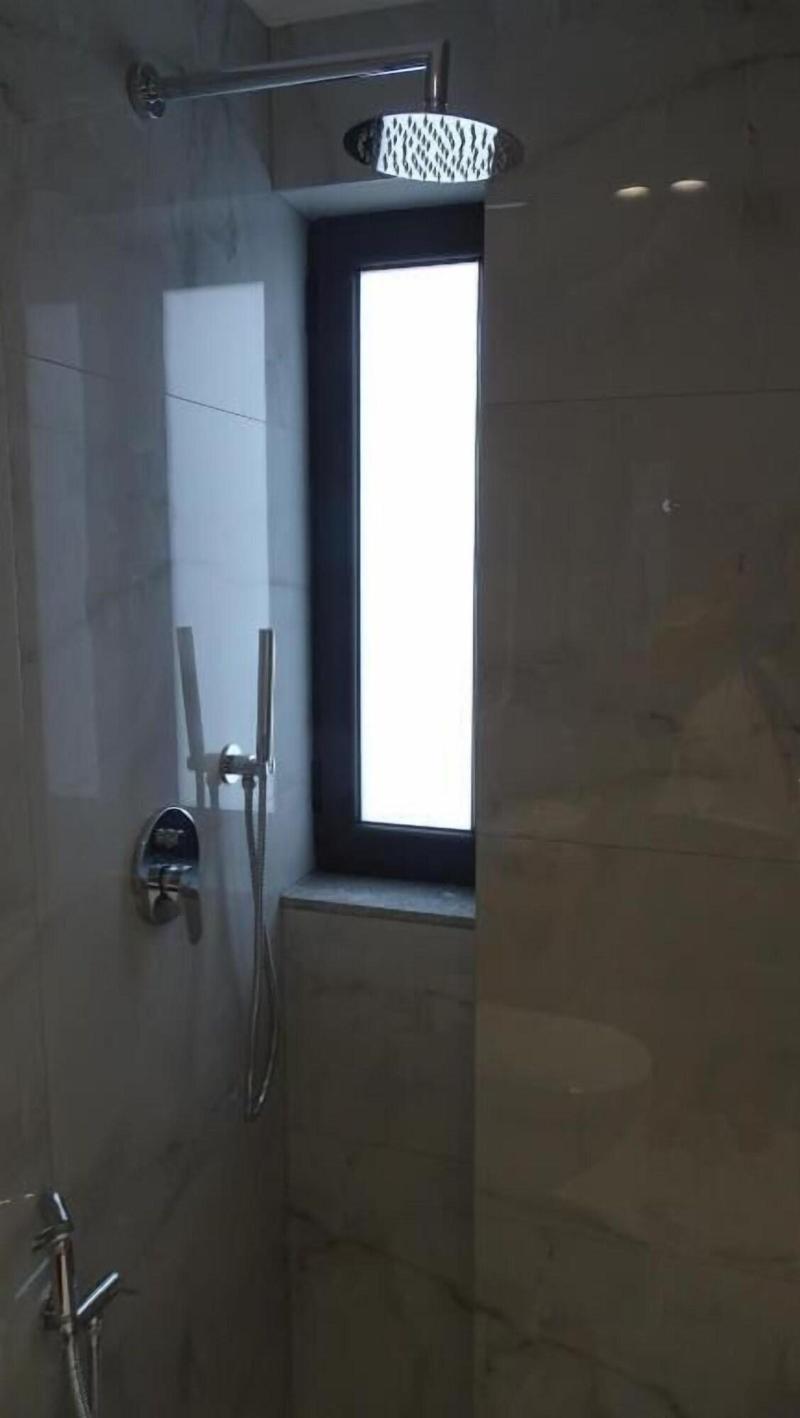 King Hotel Ksamil image
