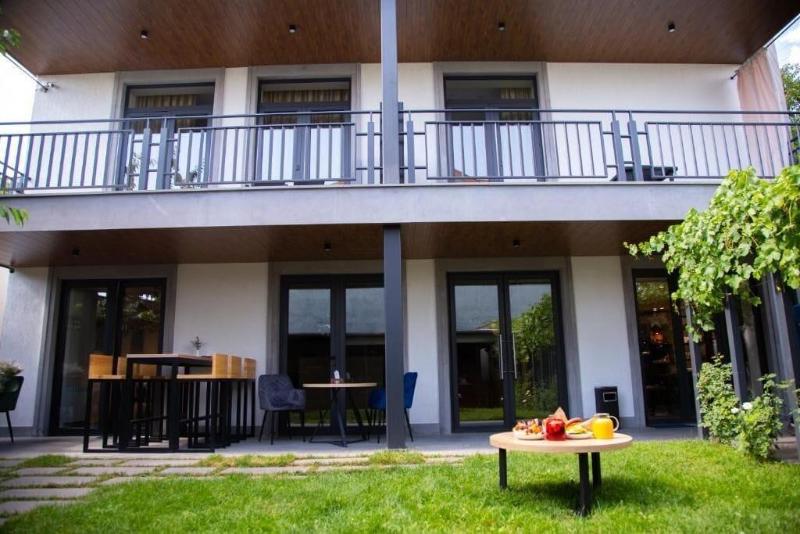 Andor Hotel image