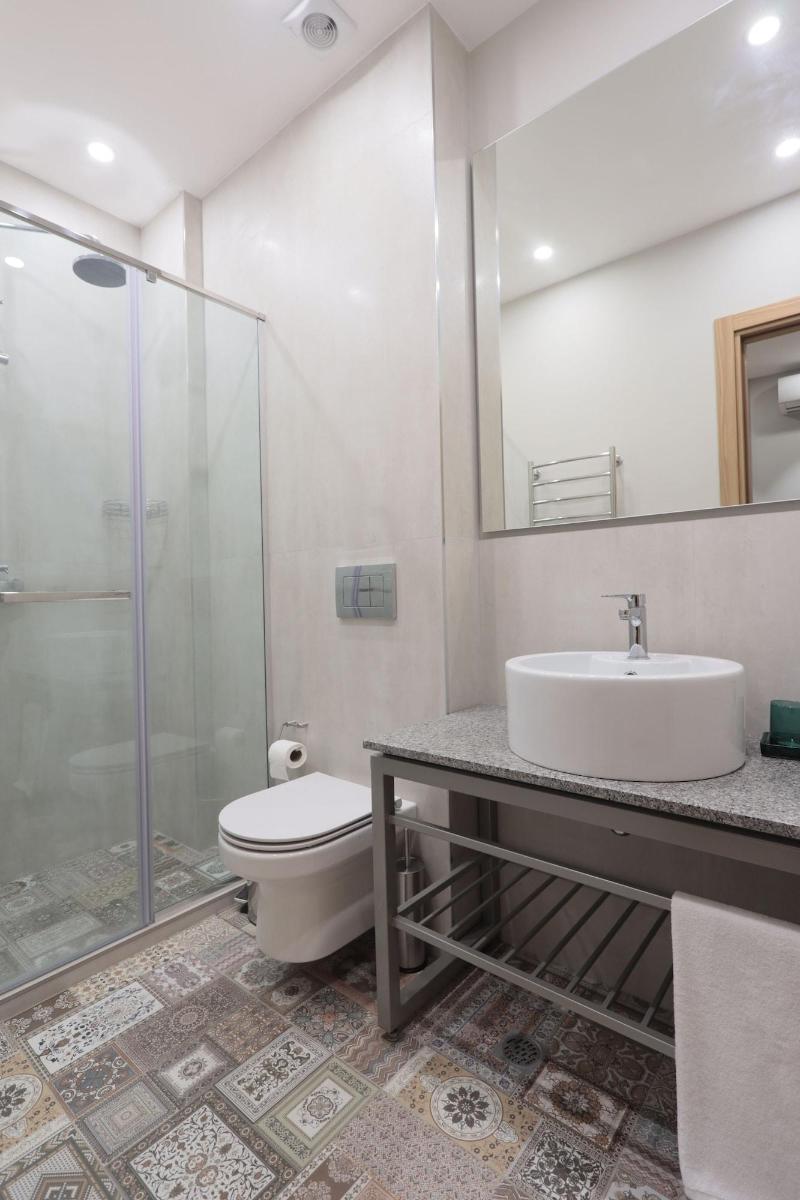 Andor Hotel image
