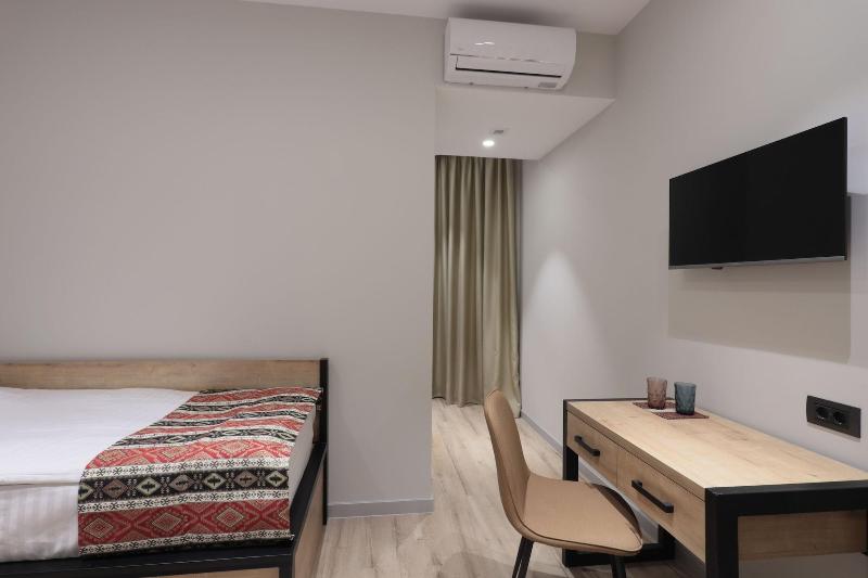 Andor Hotel image