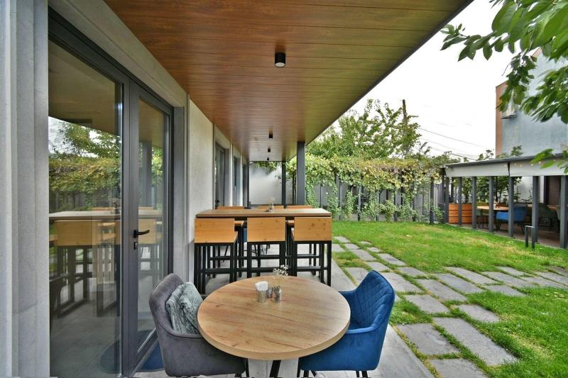 Andor Hotel image