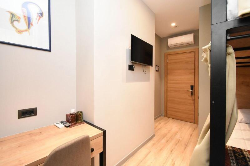 Andor Hotel image