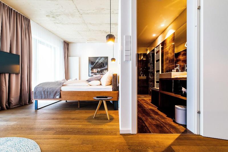 Blackhome Graz image