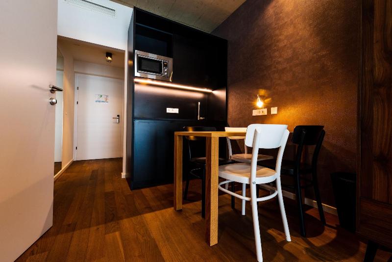 Blackhome Graz image