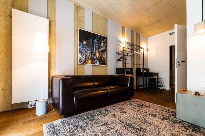 Blackhome Graz image
