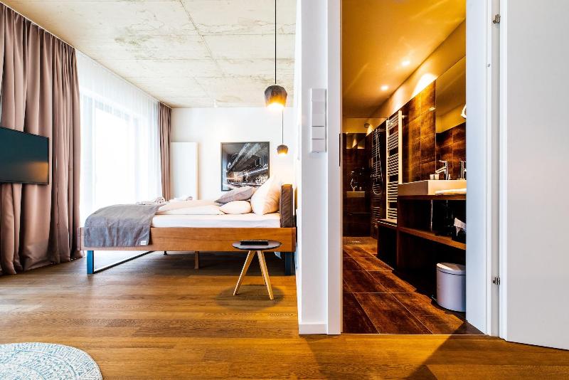 Blackhome Graz image