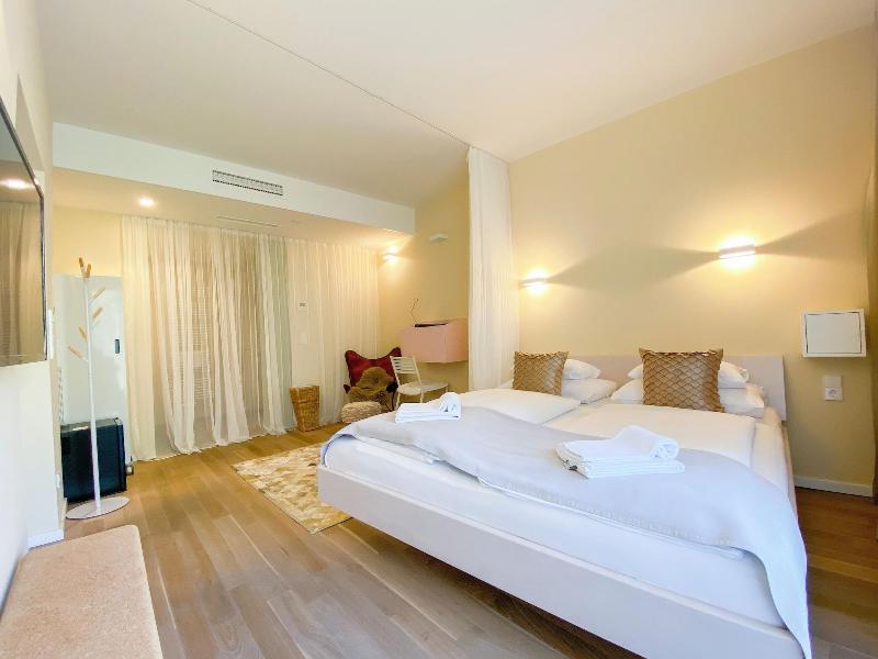 Blackhome Graz image