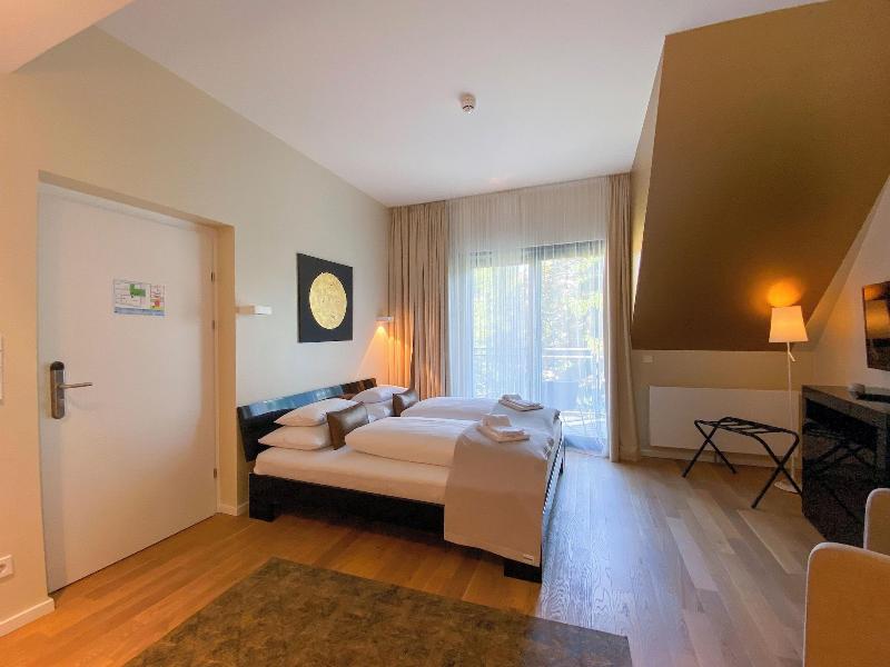 Blackhome Graz image
