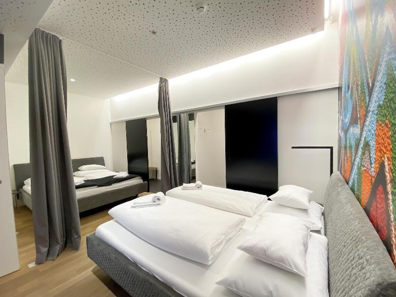 Blackhome Graz image