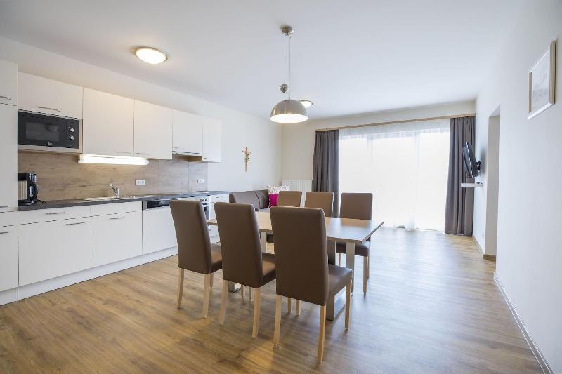 Aparthotel Pichler image
