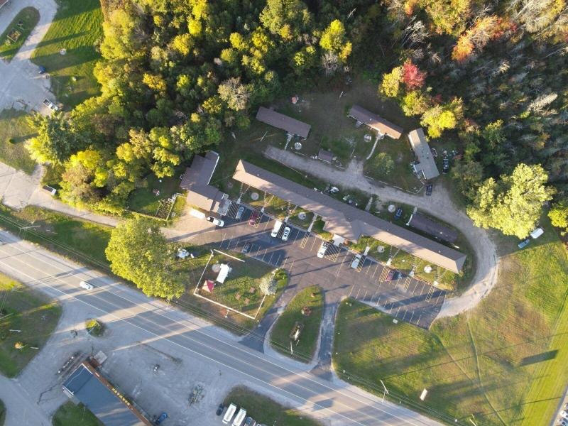 Champlain Motor Inn